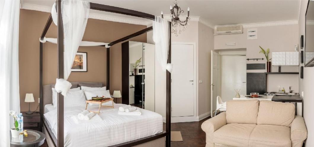 Home Living Dream Apartments Novi Sad Esterno foto