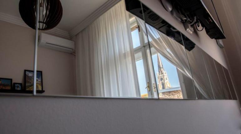 Home Living Dream Apartments Novi Sad Esterno foto